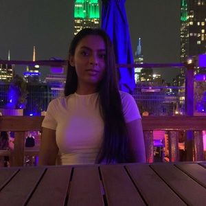 Meet your Posher, Charmi